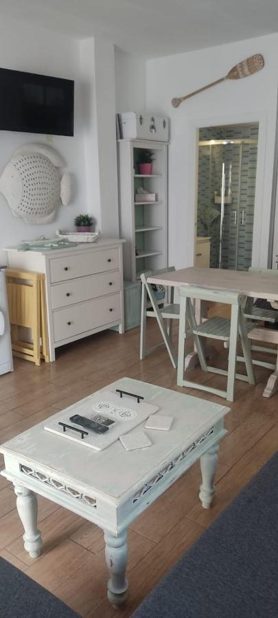 Loft El Pez Blanco Apartment เอลปูแอร์โต เด ซานตามาริอา ภายนอก รูปภาพ